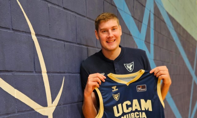 Simon Birgander ve al UCAM CB 