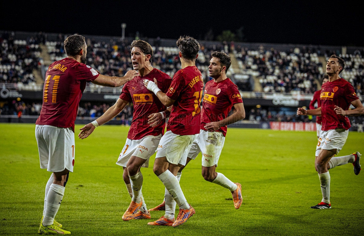 Las notas del Cartagena - Valencia CF: Dimitrievski y Jesús salvan las carencias de la unidad 'B'