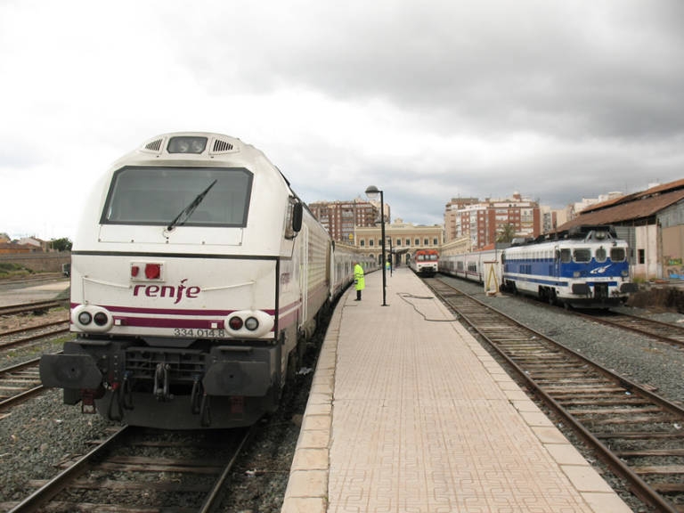 Renfe habilita 95 autobuses entre Murcia y Cartagena por las obras del AVE