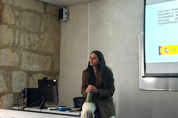 Alicia Martínez Moreno, doctoranda de la UA, Premio Nacional de Juventud 2025