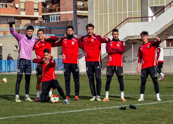 El CD Eldense tratará de dar continuidad a la versión copera en el duelo directo con la AD Alcorcón