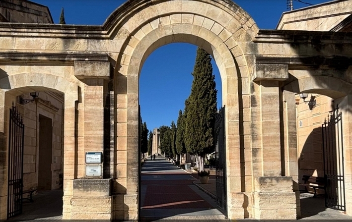Alcoy maneja una ampliación del cementerio por un millón de euros entre críticas del PP a la falta de nichos