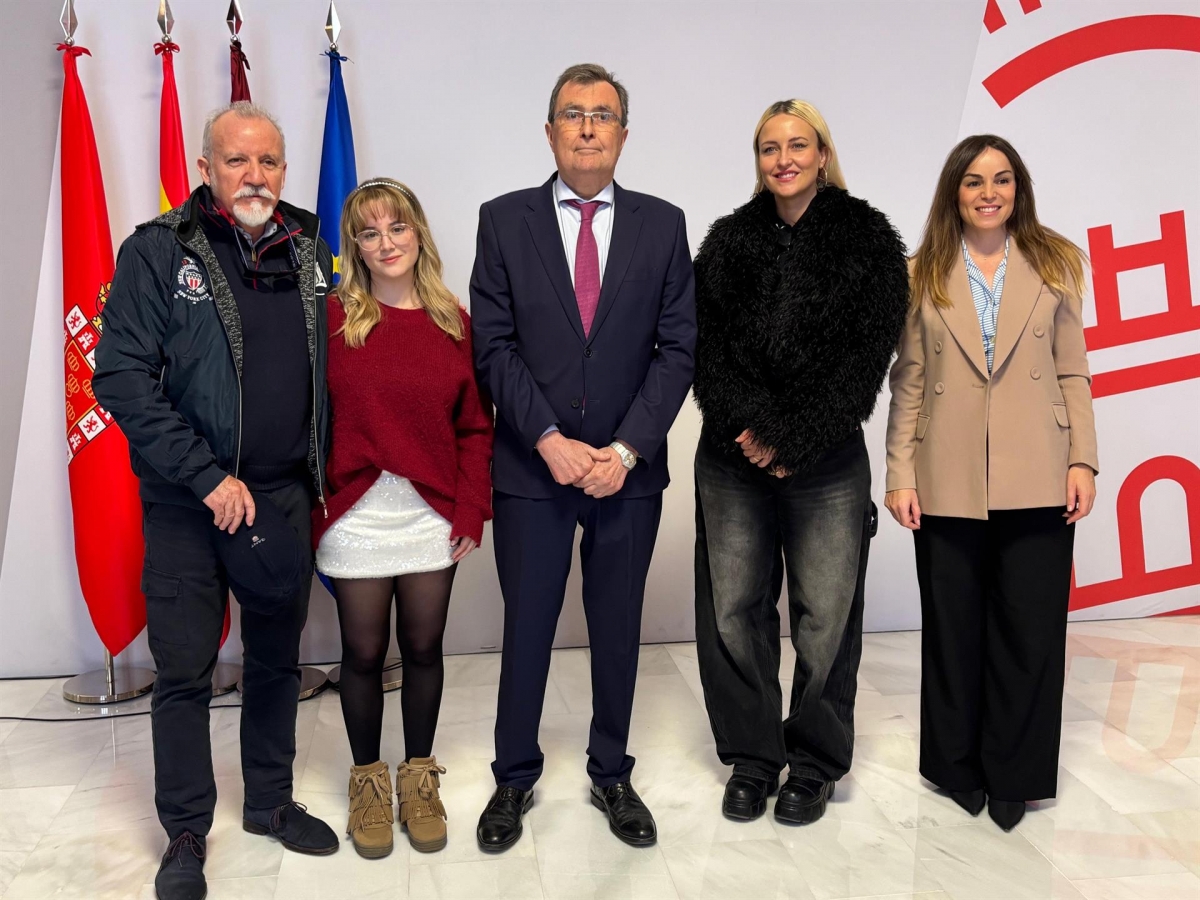 Kuve interpretará 'Murcia brilla en Navidad' este viernes en la inauguración del mercadillo de la Glorieta