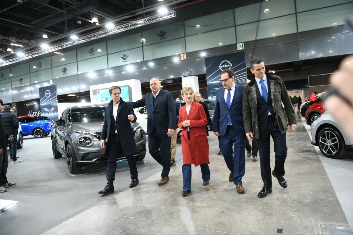 La Feria del Automóvil de València abre con novedades, descuentos y más de 4000 coches a la venta 