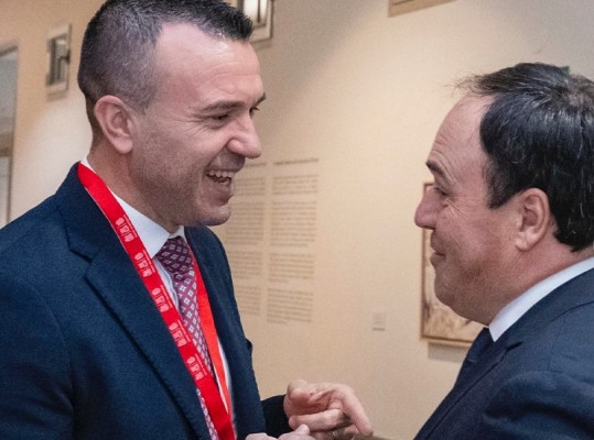 Mompó, a la espera de la 'pedrea' del segundo y tercer escalón del Consell