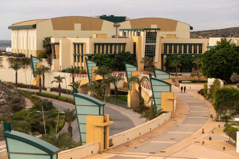 Ciudad de la Luz 'rueda sola': la SPTD descarta adjudicar su gestión a MBS pese al aval del TSJ