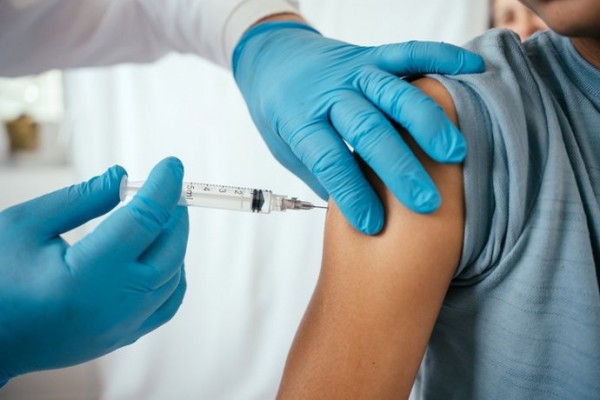 La campaña de vacunación contra el neumococo llega ya a cerca de 69.000 personas en la Región