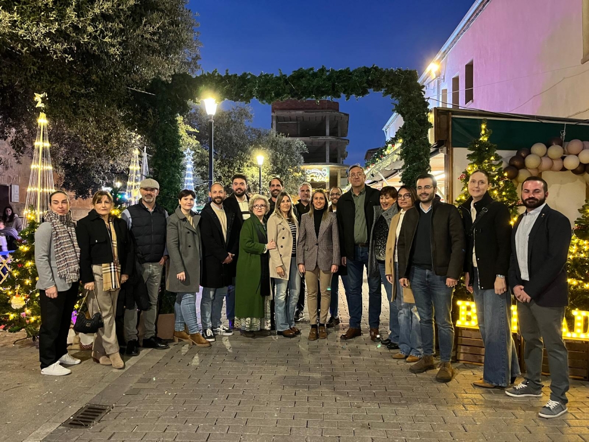 La Vall d'Uixó obri el Mercat de Nadal amb una vintena de comerços i activitats per a tota la família