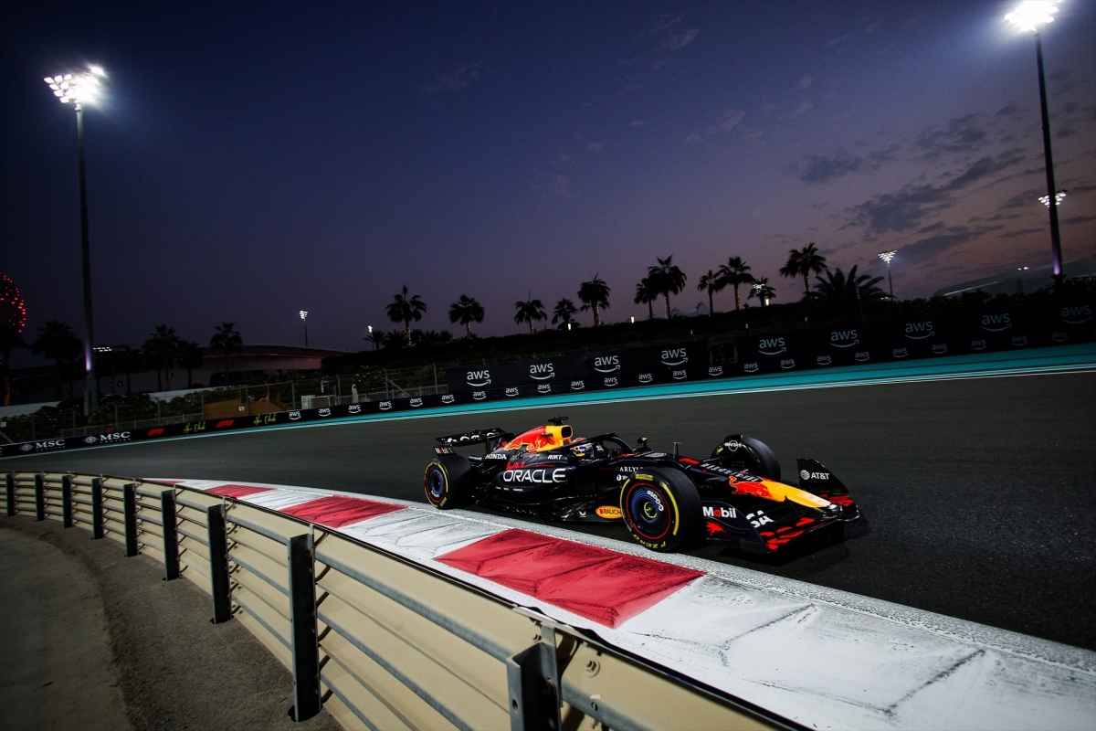 Verstappen saldrá primero en Abu Dabi, por delante de los McLaren de Norris y Piastri