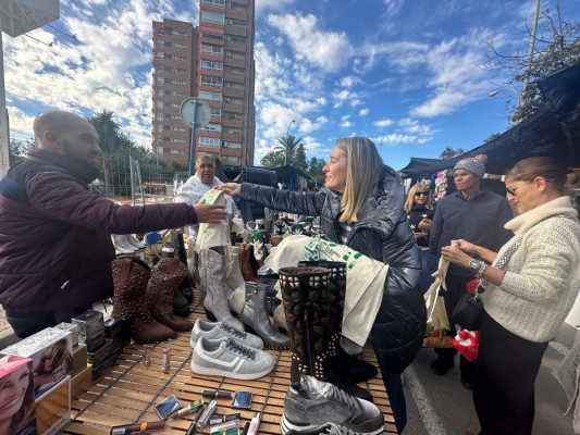 Arranca la campaña ‘Residuo cero’ en los mercadillos de Alicante para concienciar sobre el reciclaje