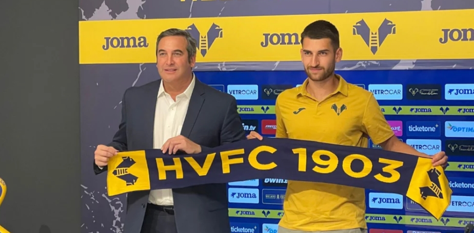 Exvalencianistas por el mundo: Yellu Santiago