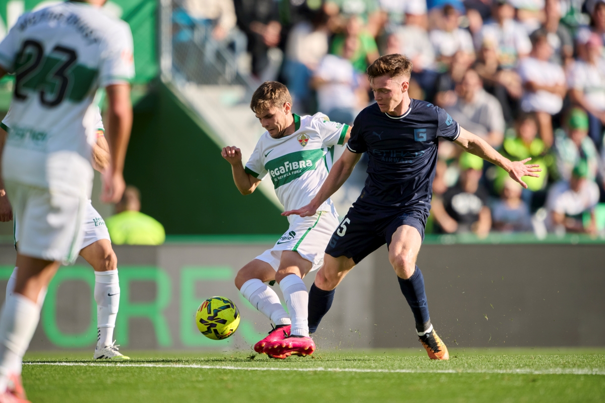Los franjiverdes ganaron la batalla del centro del campo en todo momento - Foto: EP Los franjiverdes ganaron la batalla del centro del campo en todo momento