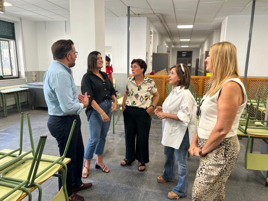 El Ayuntamiento de Elche invierte 450.000 euros en mejorar colegios públicos
