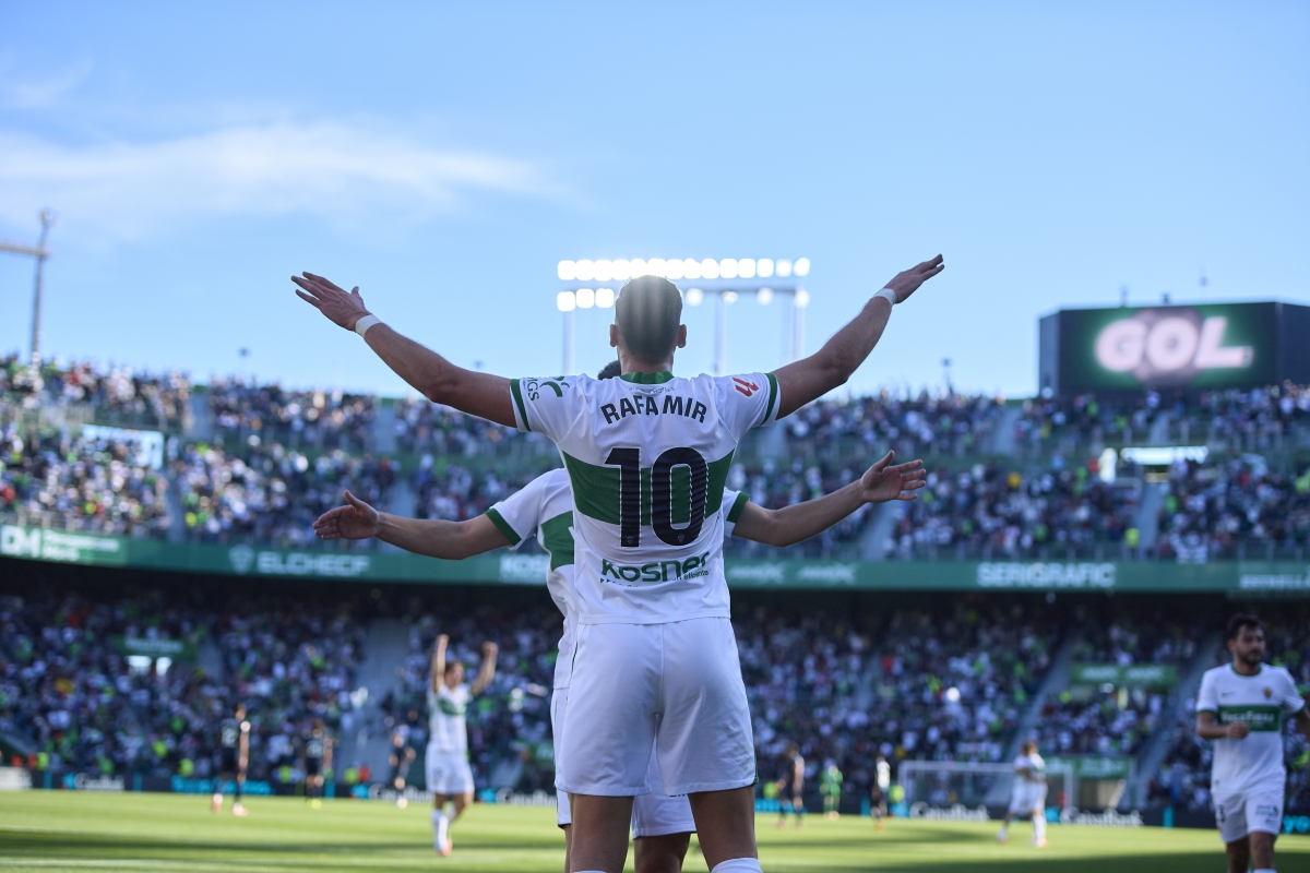 Rafa Mir y la posibilidad que tiene el Elche CF de repetir la 'jugada' que hizo con Lucas Boyé