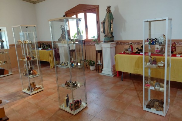 La Aparecida inaugura una exposición de Belenes del Mundo para reforzar su tradición navideña