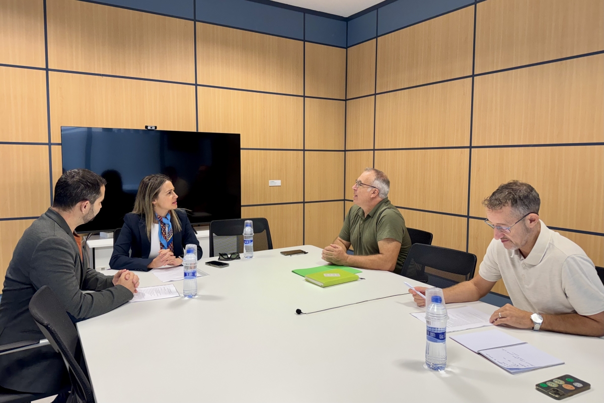 PSPV-PSOE de Castelló teje alianzas para combatir “la peligrosa moda de blanquear e idealizar la dictadura” 