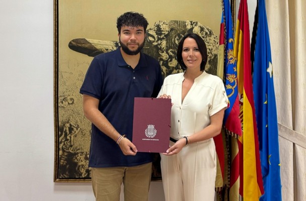 Cambios en las concejalías de Moncada: el alcalde asume Fallas y Amparo Orts sale reforzada