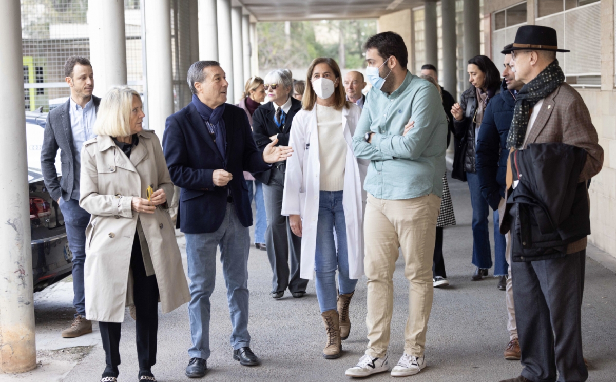 El conseller de Sanidad, Marciano Gómez, visita el Centro de Salud de Bétera. - Foto: AYUNTAMIENTO DE BÉTERA El conseller de Sanidad, Marciano Gómez, visita el Centro de Salud de Bétera.