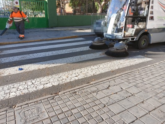 Nules posa en marxa el nou servei de neteja viària adjudicat a Fobesa per un milió i tres anys