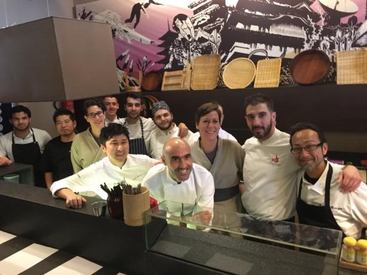 La liga de 'los japos' extraordinarios cocina de manera simultánea en Valencia