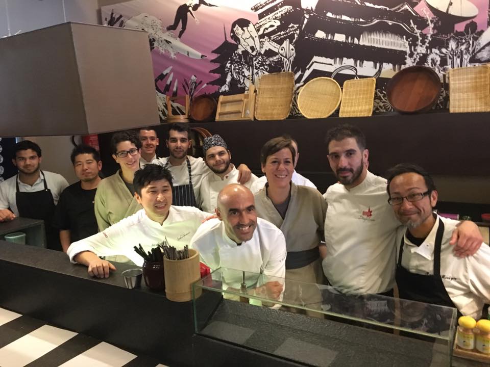 La liga de 'los japos' extraordinarios cocina de manera simultánea en Valencia