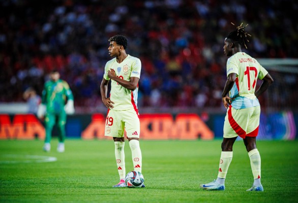 España se queda sin gol ante Serbia

