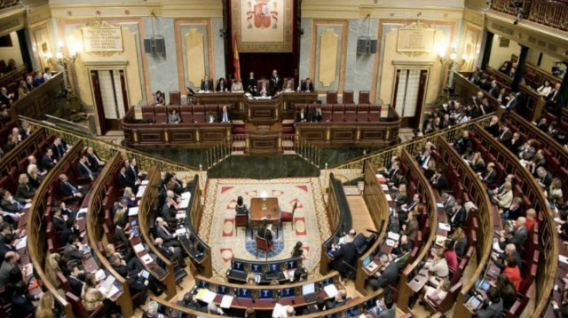 El Congreso suprime la bajada del IVA a alimentos que el PP aprobó en el Senado y que iba a votarse el jueves