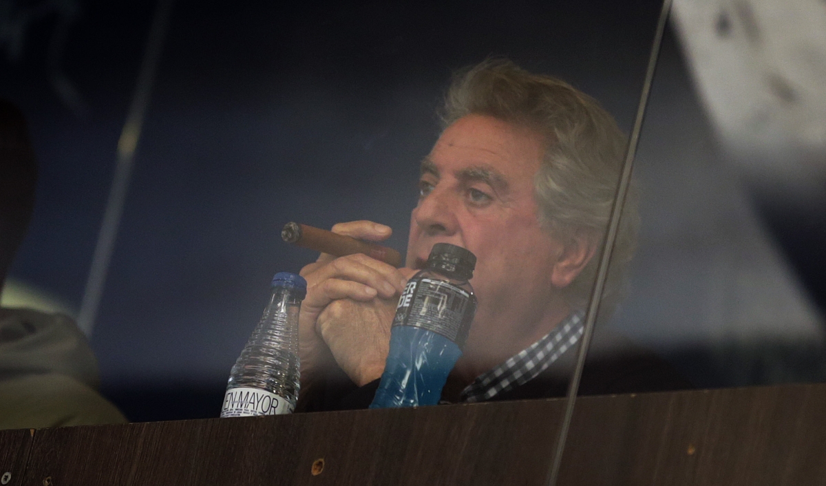 Enrique Ortiz en el palco del Rico Pérez