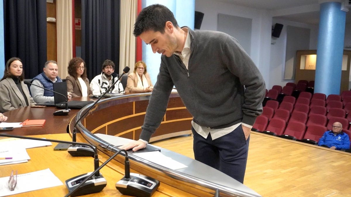 Jesús Ramón Alcaraz sustituye a Pedro Pascual Lamas como concejal del Ayuntamiento de Los Alcázares