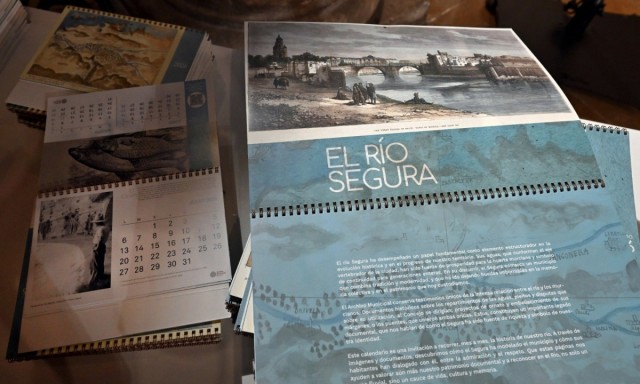 Un viaje por la Murcia que nació del Segura: así es el calendario 2026 del Archivo Municipal
