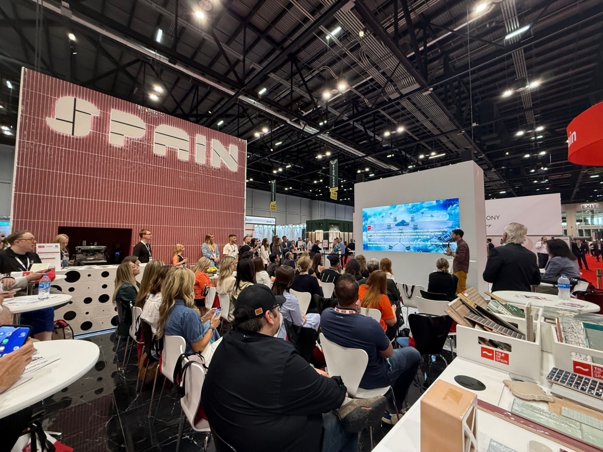 El azulejo español resiste al arancel: supera este año a la India en EEUU y recupera la primera posición en su principal mercado