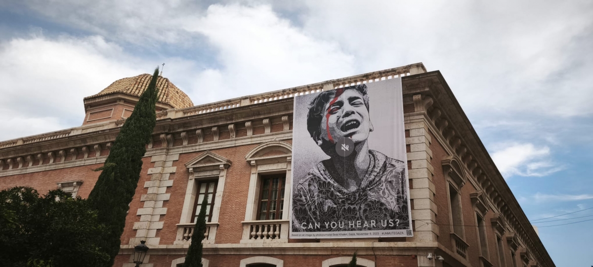 La UV reuneix a La Nau grans artistes internacionals per alçar la veu de Gaza a través d’una exposició