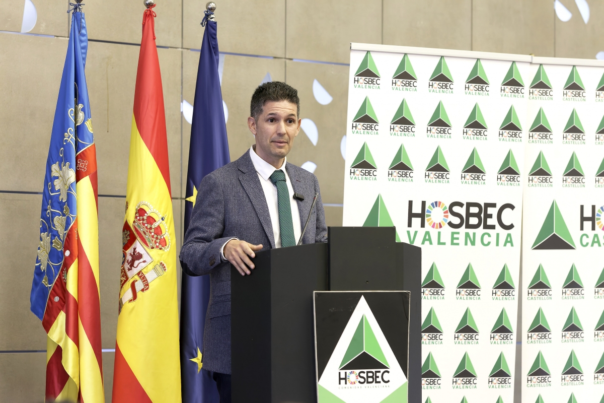 Acto de Navidad de la patronal hotelera Hosbec, en Castelló. - Foto: ANTONIO PRADAS Acto de Navidad de la patronal hotelera Hosbec, en Castelló.