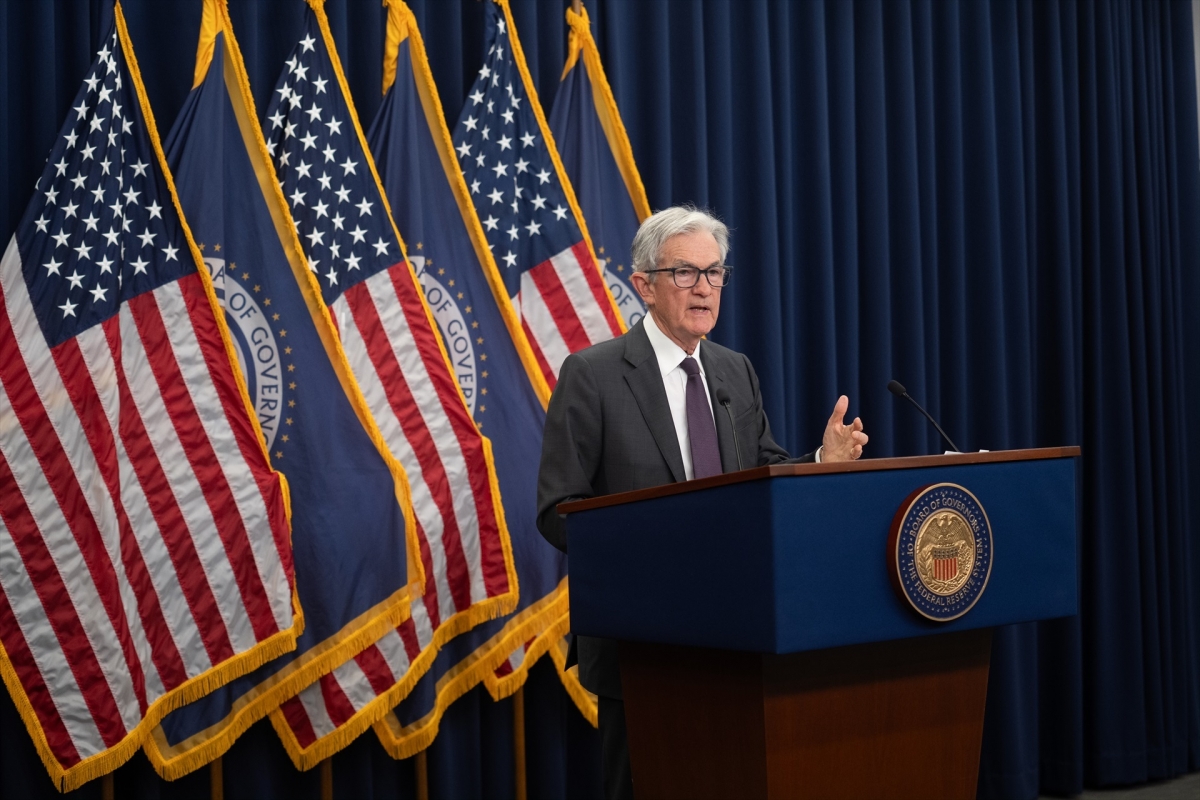 La Reserva Federal (Fed) baja los tipos un cuarto de punto y los deja entre el 3,5 % y el 3,75 %