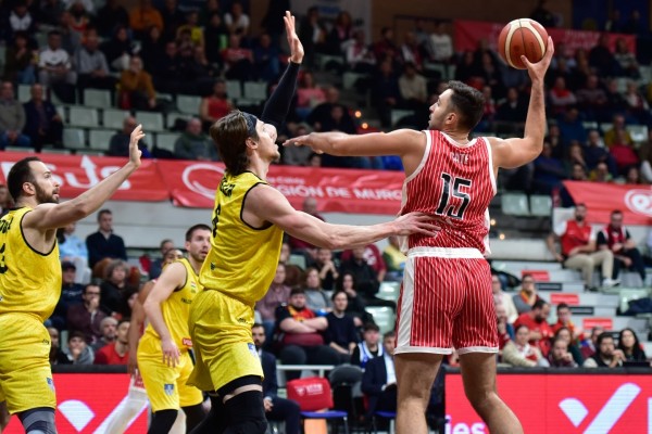 El UCAM CB, con cinco victorias seguidas y líder, cotiza al alza en la FIBA Copa de Europa