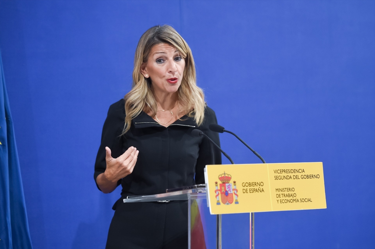 La vicepresidenta segunda y ministra de Trabajo y Economía Social, Yolanda Díaz. - Foto: GUSTAVO VALIENTE / EP