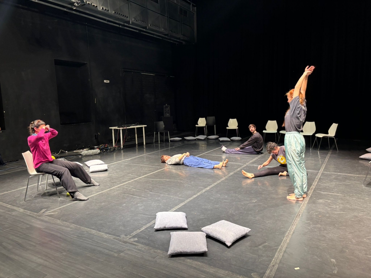 El Centro Párraga de Murcia acoge este viernes el espectáculo gratuito 'Discursos polifónicos', de Natalia Jiménez y Ernesto de Rosa