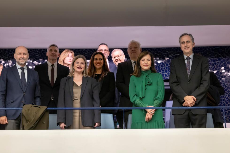 Carmen Ortí se 'estrena' como consellera de Cultura en Les Arts y marca distancias con Rovira 