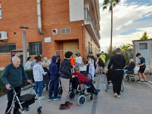 Nules impulsa un proyecto intergeneracional para promover valores entre jóvenes y mayores