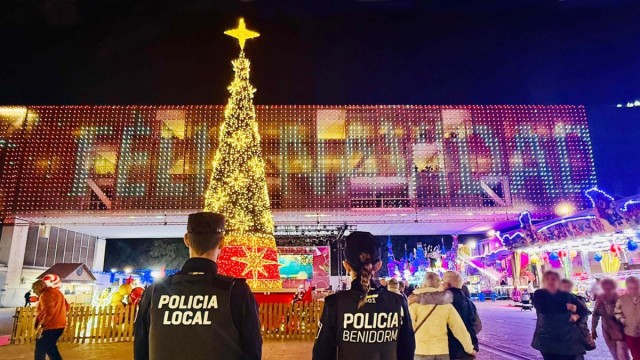 La Policía Local de Benidorm activa 'Navidad segura', reforzando el control en los puntos más concurridos