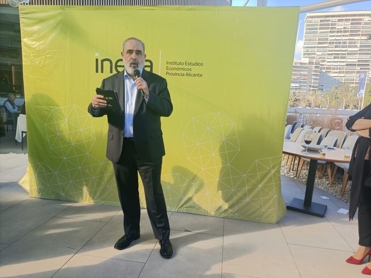 Nacho Amirola en el Cóctel de Navidad en 2025. - Foto: PLAZA Nacho Amirola en el Cóctel de Navidad en 2025.