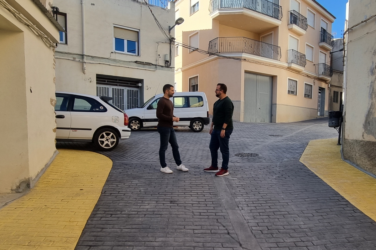 L'Alcora culmina la renovación de la calle Mayor de la Foia y gana en accesibilidad, seguridad e imagen