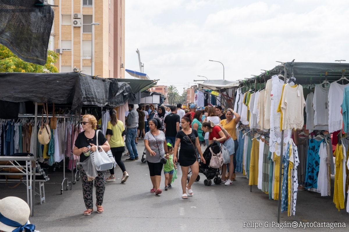 Los mercadillos de Cartagena suman nuevos vendedores tras cubrir 75 puestos y publicar la lista provisional