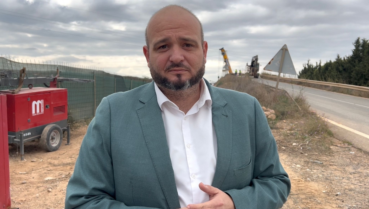 El Gobierno inicia un tramo clave del AVE y elimina el paso a nivel entre La Palma y Pozo Estrecho