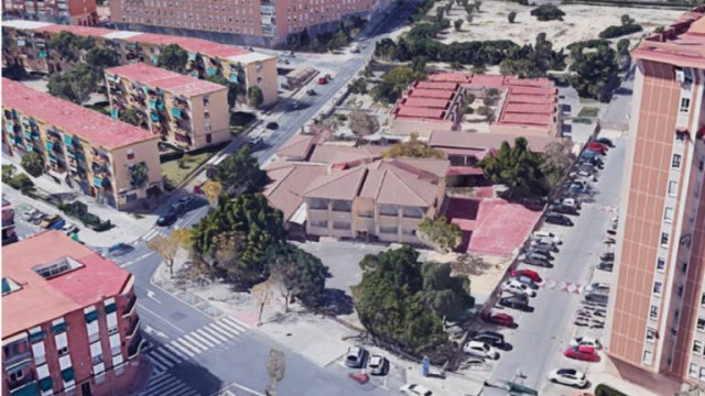 Compromís alerta de obras sin concluir en el CEE Santo Ángel de Alicante a días del nuevo curso