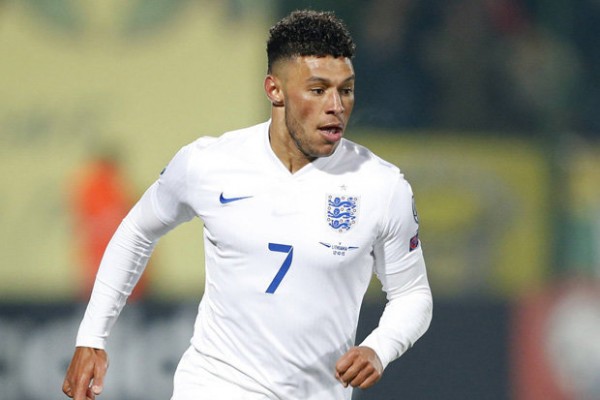 Oxlade-Chamberlain se pierde la Eurocopa por lesión