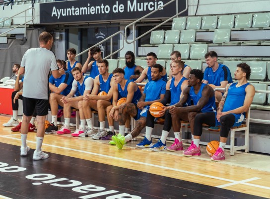 El UCAM CB debe hacer 
