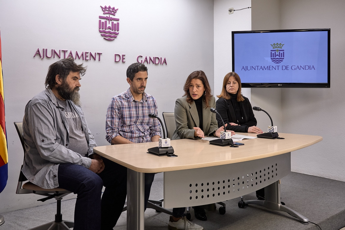 Esther Sapena, Marcos Grau, Núria Martínez i Xavier Ródenas. - Foto: AJUNTAMENT DE GANDIA
