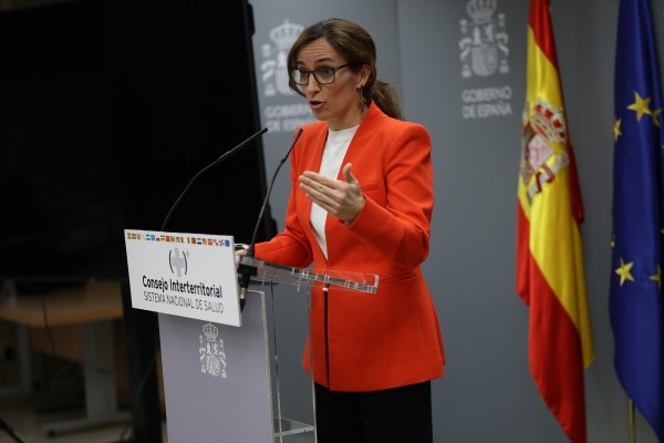 Sanidad y sindicatos decidirán si continuar con el nuevo Estatuto Marco tras pedir las CCAA del PP que se retire