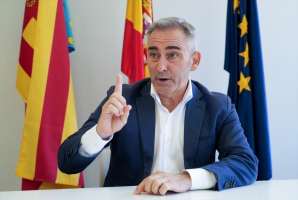 Barrachina esgrime que la gestión de Buseo está privatizada y señala a Polo (CHJ): 